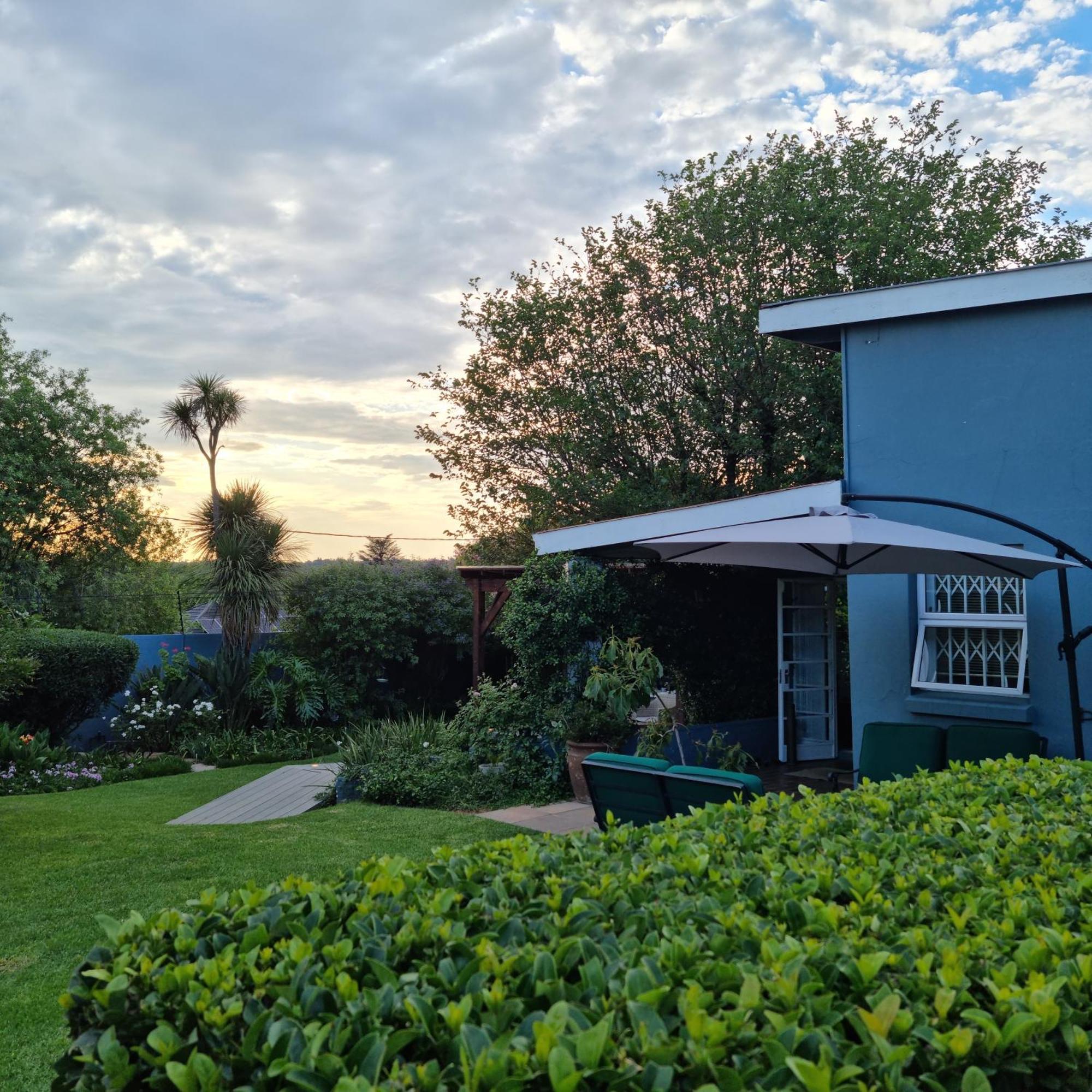 Guest house On Buckingham Johannesburg
